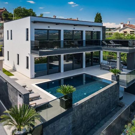Villa Titanium Opatija Exteriör bild